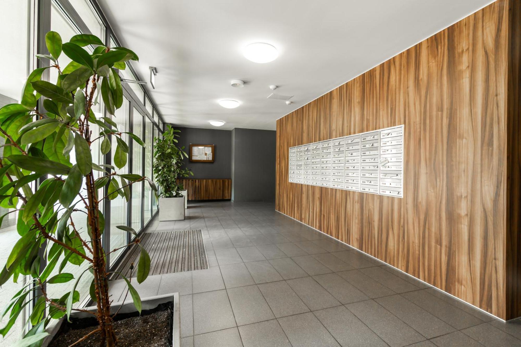Apartament Near Sky Tower Wroclaw Ngoại thất bức ảnh